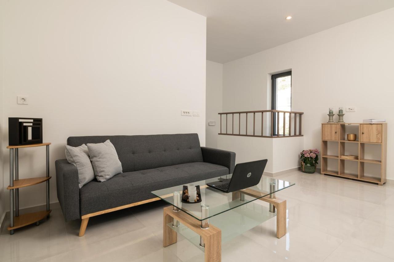 Solis Ortus Villa! Kalamákion Екстериор снимка